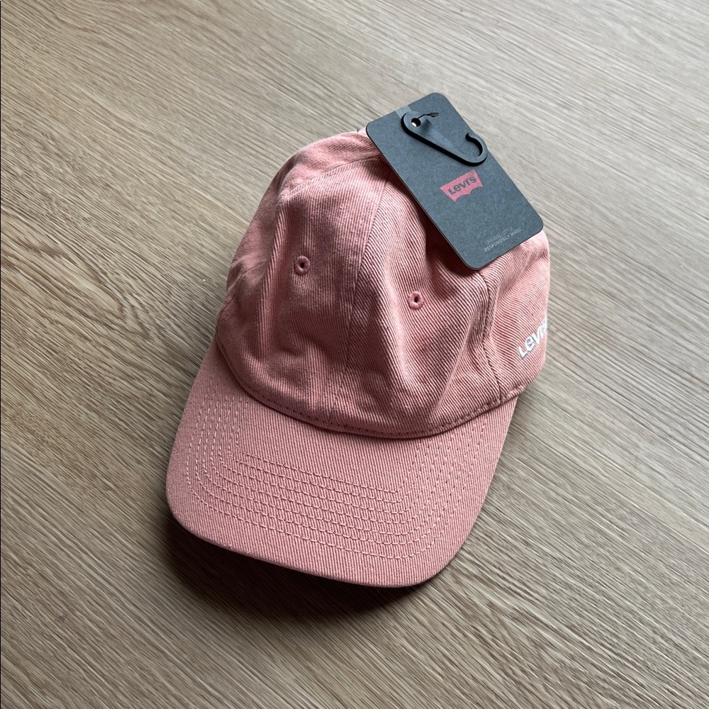 Levi's Women’s Pink Baseball Cap
